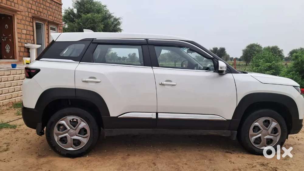Maruti Suzuki Brezza  Year 2023 Petrol