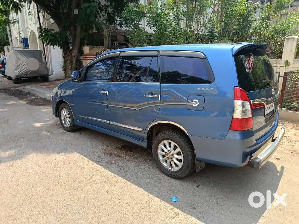 Innova 2.5 Z Top Model 2014 Showroom Condition 2 Key's Fully Loaded