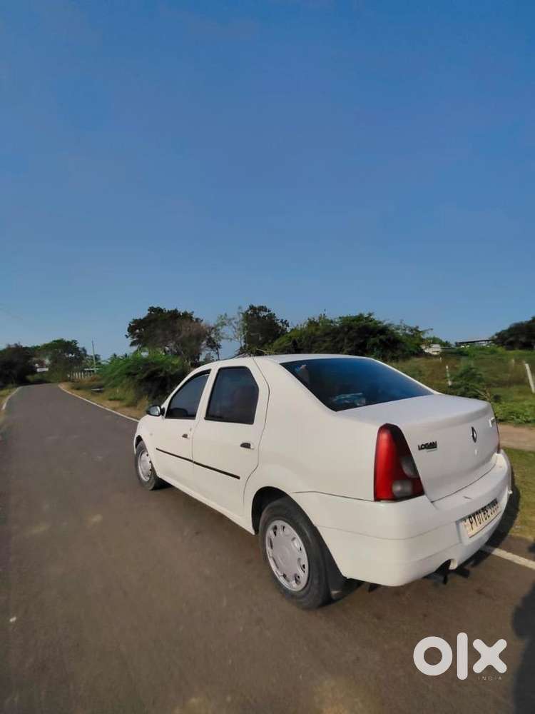 Mahindra Logan 2010 Diesel Good Condition