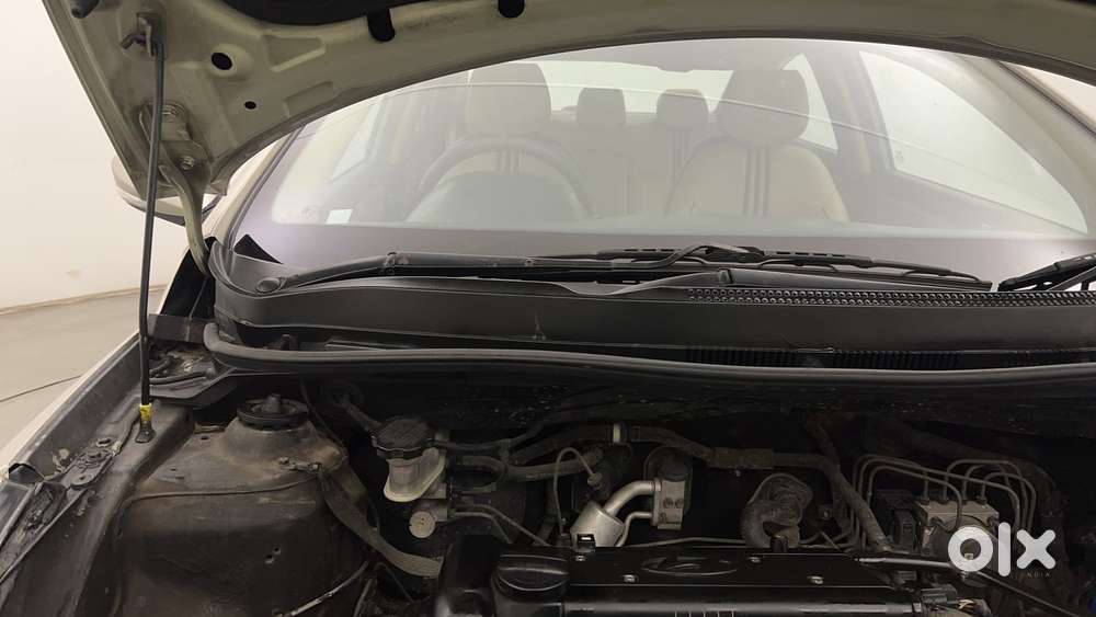 Hyundai Verna 1.6 Vtvt Sx, 2012, Petrol