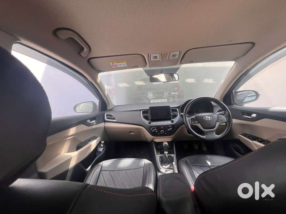Hyundai Verna 2023 Petrol Without Sunroof