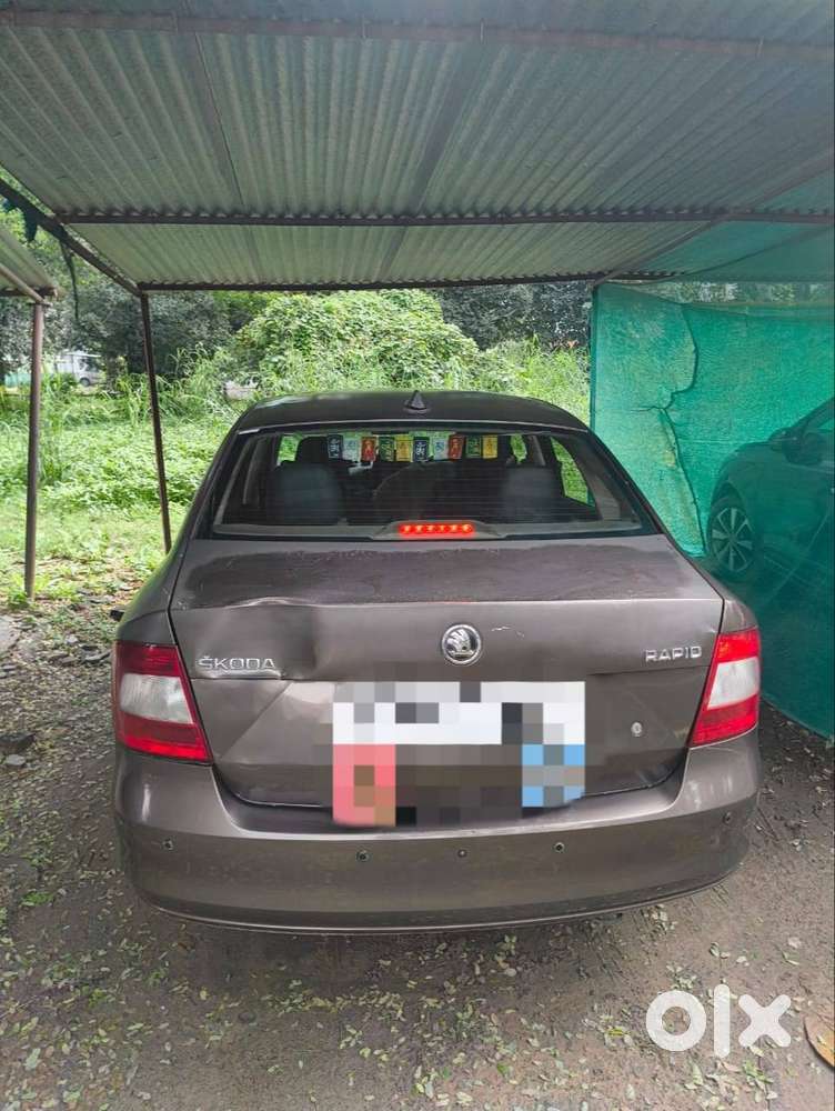 Army Officer Skoda Rapid Tsi 2015 Diesel Car On Sale4