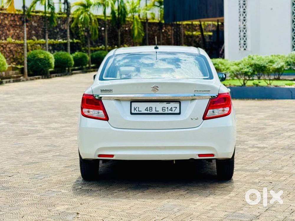 Maruti Suzuki Dzire 1.2 Vxi, 2018, Petrol