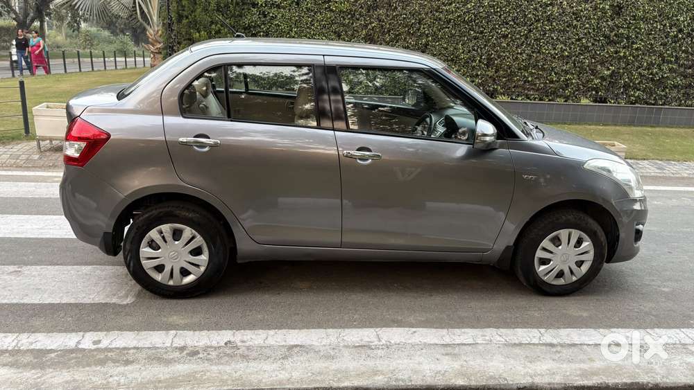 Maruti Suzuki Swift Dzire 1.2 Vxi Bsiv, 2014, Petrol