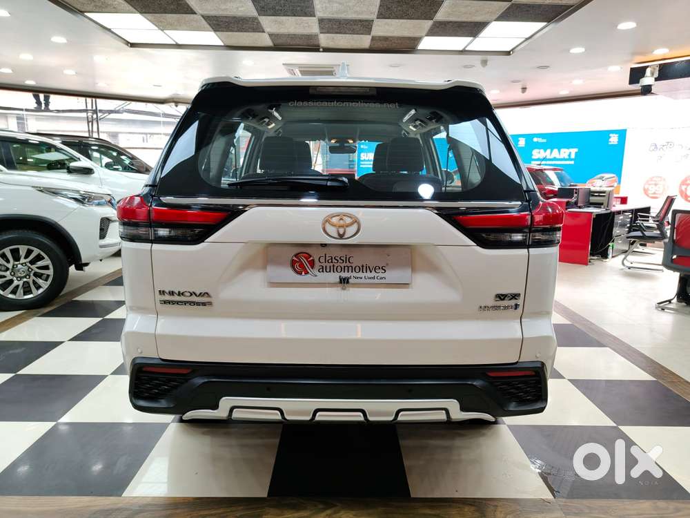 Toyota Innova Hycross 2.0 Vx Hybrid 7 Str, 2023, Electric