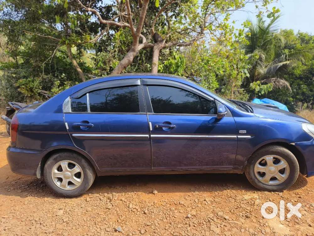 Hyundai Verna 2010 Diesel 140000 Km Driven