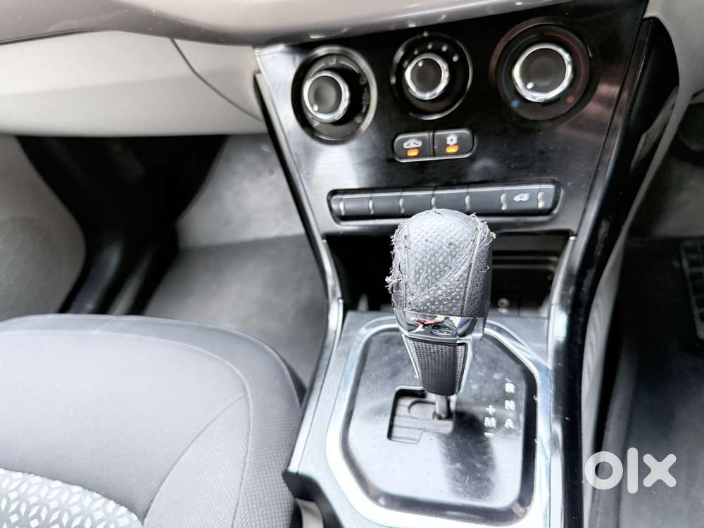 Tata Nexon 1.2 Revotron Xma Amt (s), 2019, Petrol