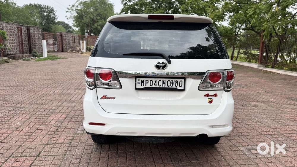 Toyota Fortuner 4x4 Mt 2.8 Diesel, 2014, Diesel
