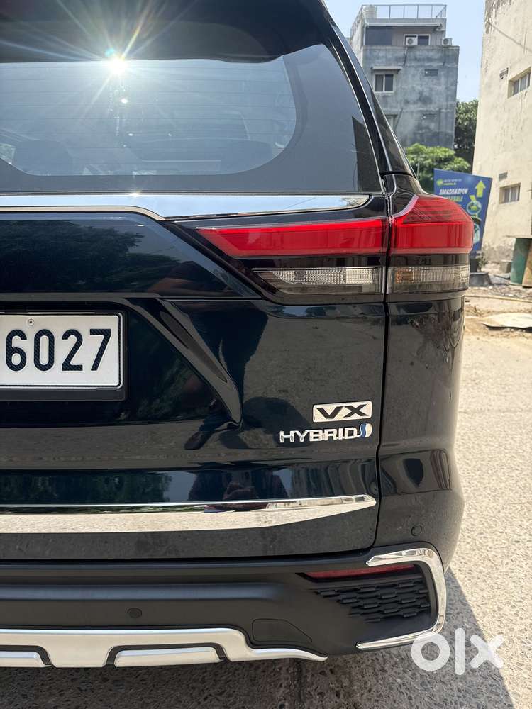 Toyota Innova Hycross 2.0 Vx (o) Hybrid 7 Str, 2024, Cng & Hybrids