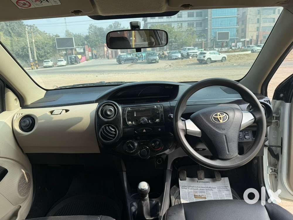 Toyota Etios Liva 1.2 V, 2019, Petrol