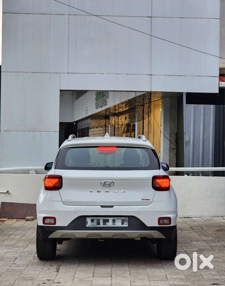 Hyundai Venue Sx Plus Turbo Dct, 2019, Petrol