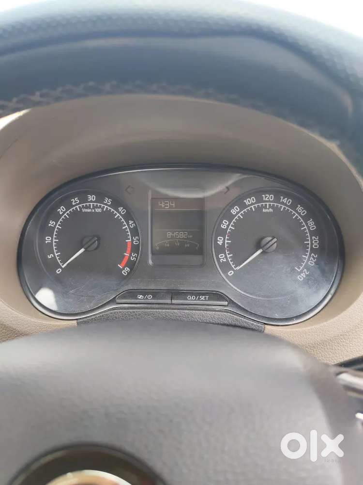 Skoda Rapid 1.5 Tdi 2015