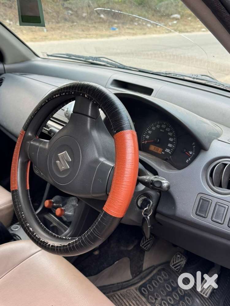 Maruti Suzuki Swift 2011 Petrol Well Maintained