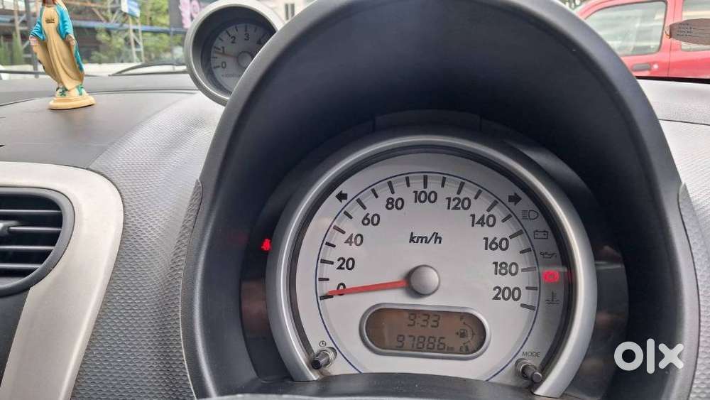 Maruti Suzuki Ritz Vxi, 2009, Petrol