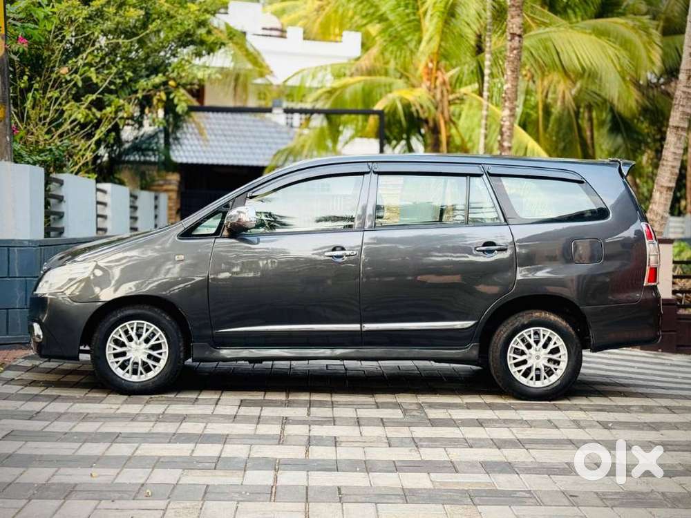 Toyota Innova 2.5 G (diesel) 7 Seater, 2006, Diesel