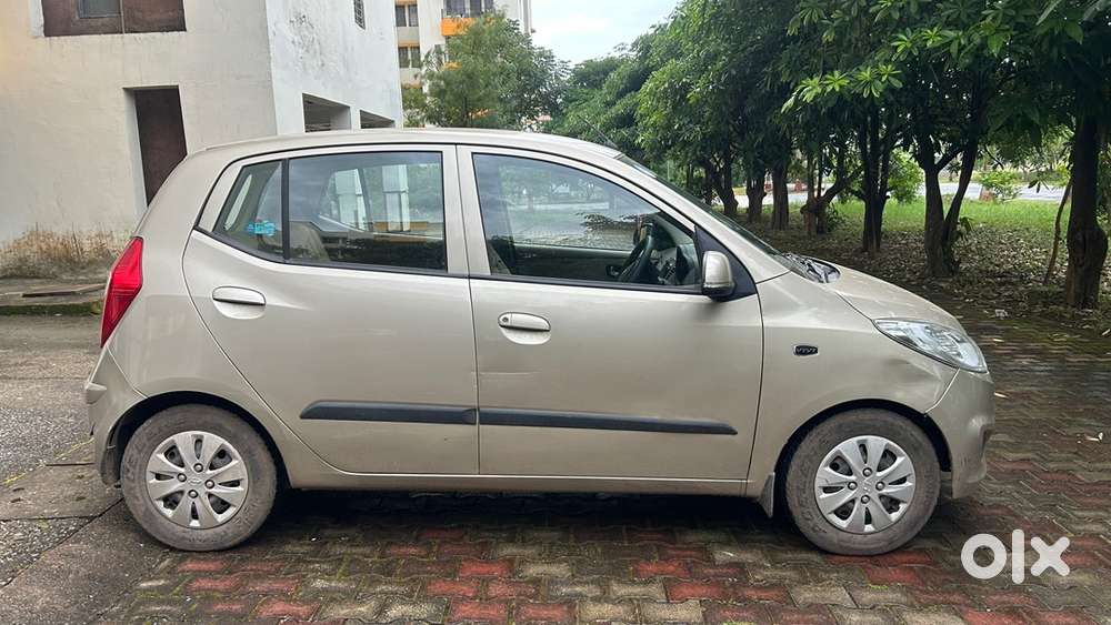 Hyundai I10 2012 Petrol 27000 Km Driven