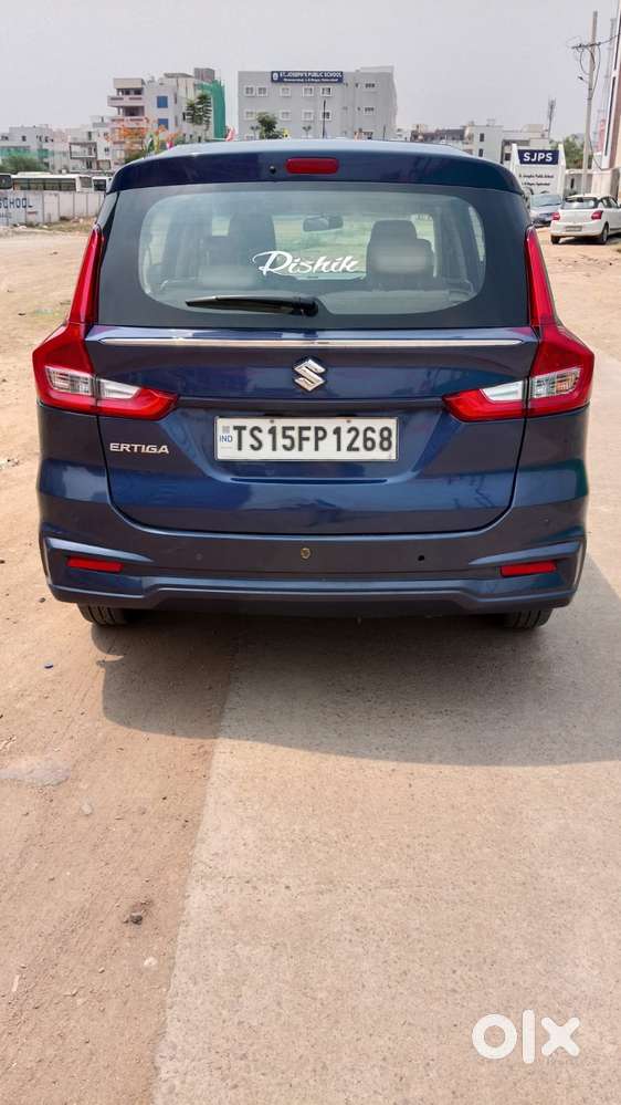 Maruti Suzuki Ertiga 2022-2023 Zxi, 2023, Cng & Hybrids