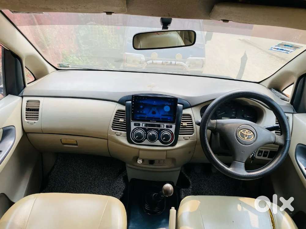 Toyota Innova 2013 Diesel 142000 Km Driven