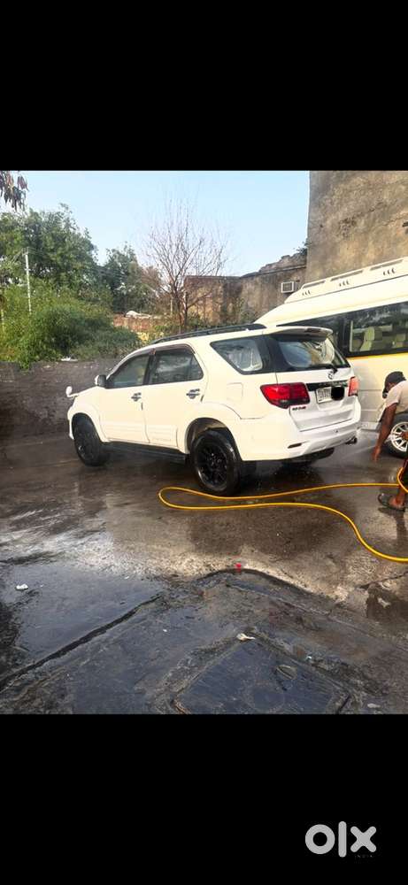 Toyota Fortuner 2015 Totally Maintained With Proper Service And Care