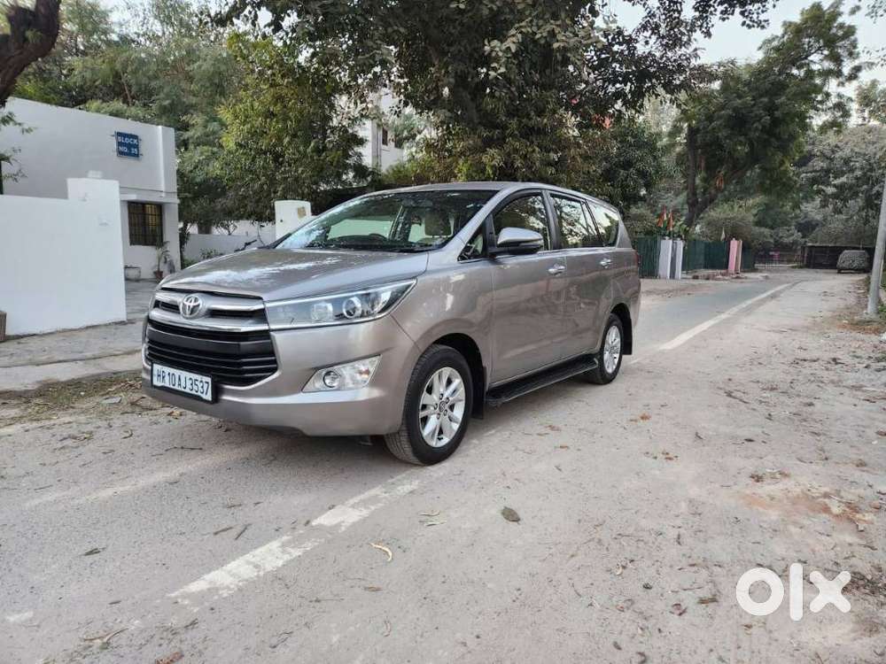 Toyota Innova Crysta 2.4 Vx Mt, 2020