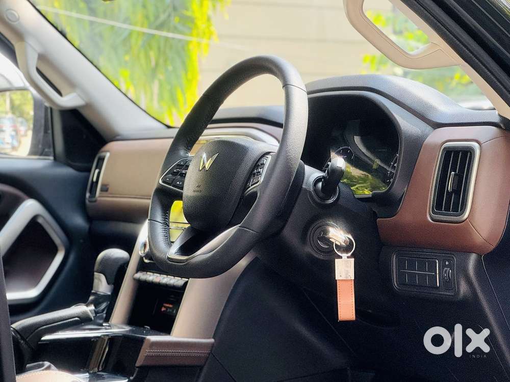 Mahindra Scorpio N D At 2wd Z8 S 7s Z8 Select, 2025, Petrol