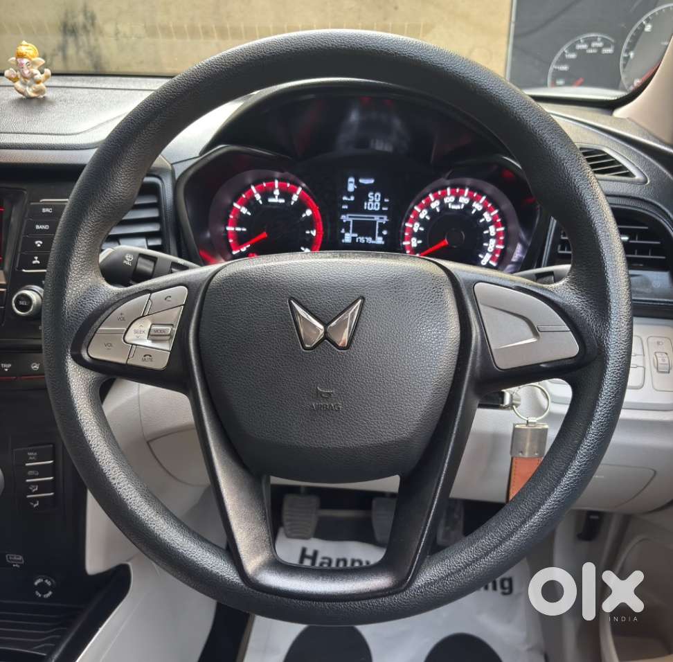 Mahindra Xuv300 W6, 2023, Petrol