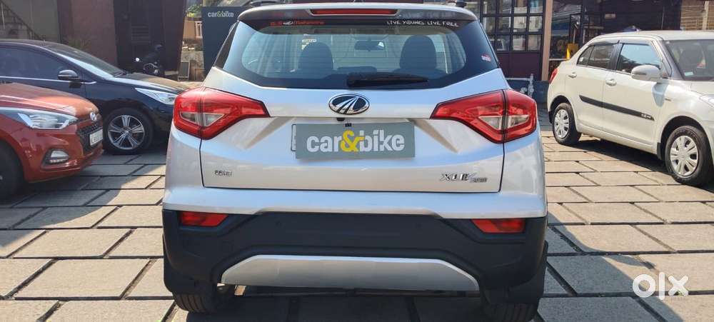 Mahindra Xuv300 Turbosport W8, 2020, Petrol