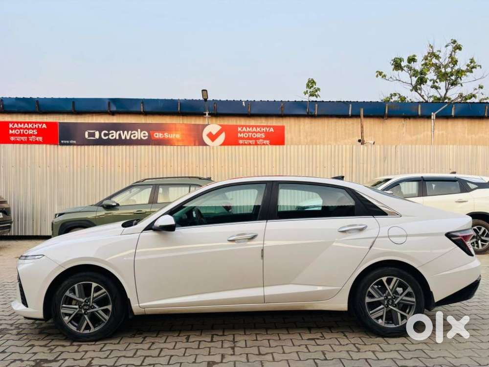 Hyundai Verna 1.5 Sx (o) Vtvt, 2023, Petrol