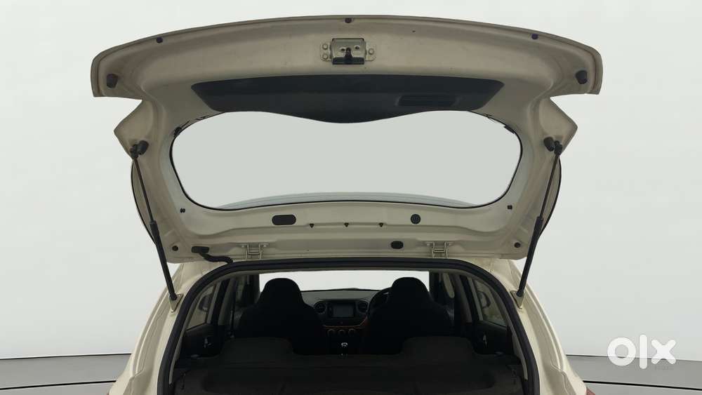 Hyundai Grand I10 1.2 Sportz Prime Edition Vtvt, 2016, Petrol