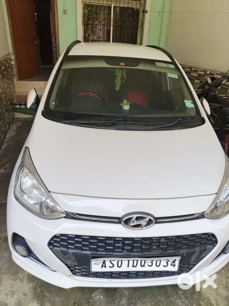 Hyundai Grand I10 2018 Petrol 4038 Km Driven New Conditions