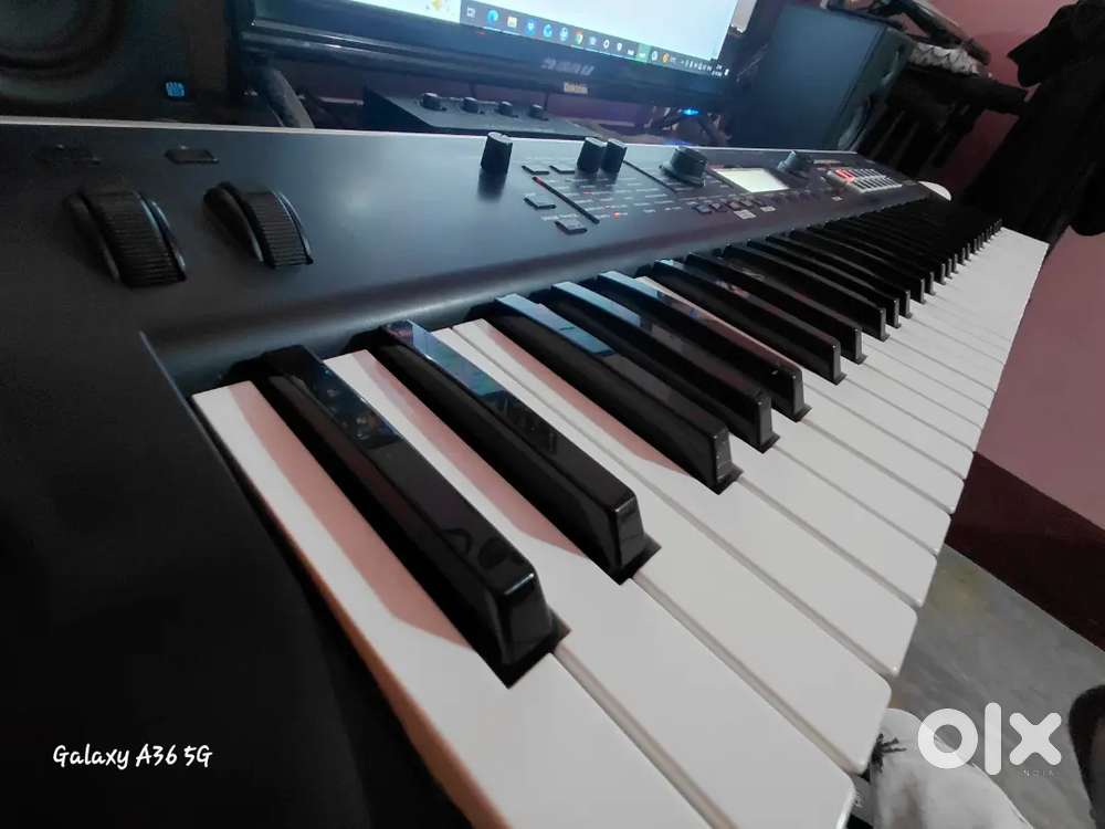 Korg kross 2 keyboard