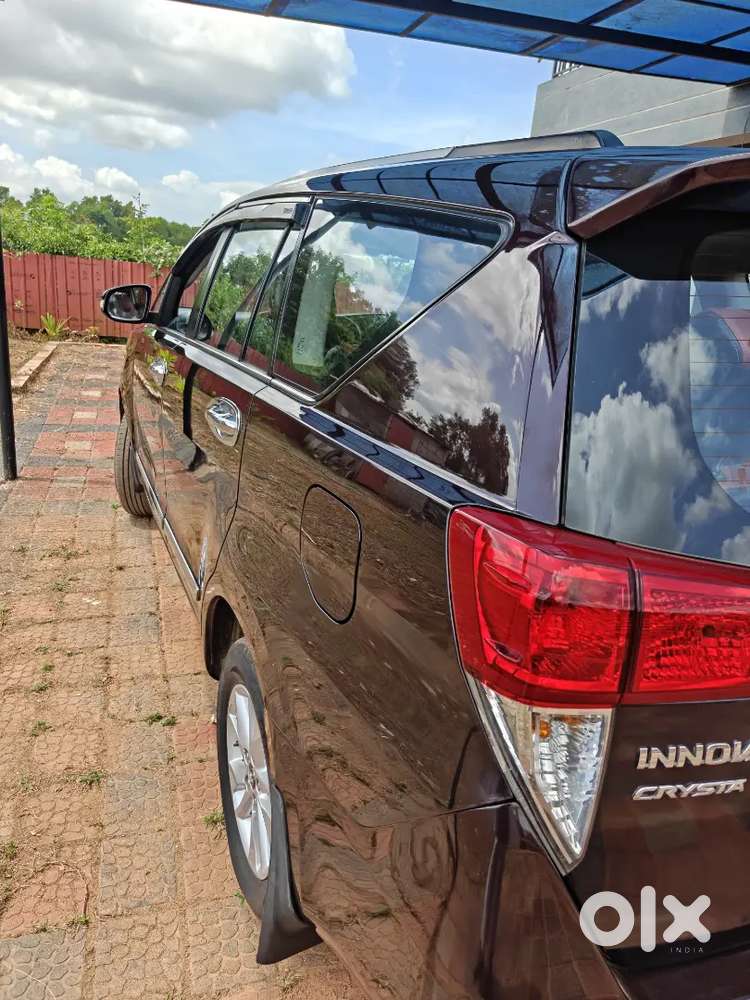 Toyota Innova Crysta 2.4 Diesel 2018