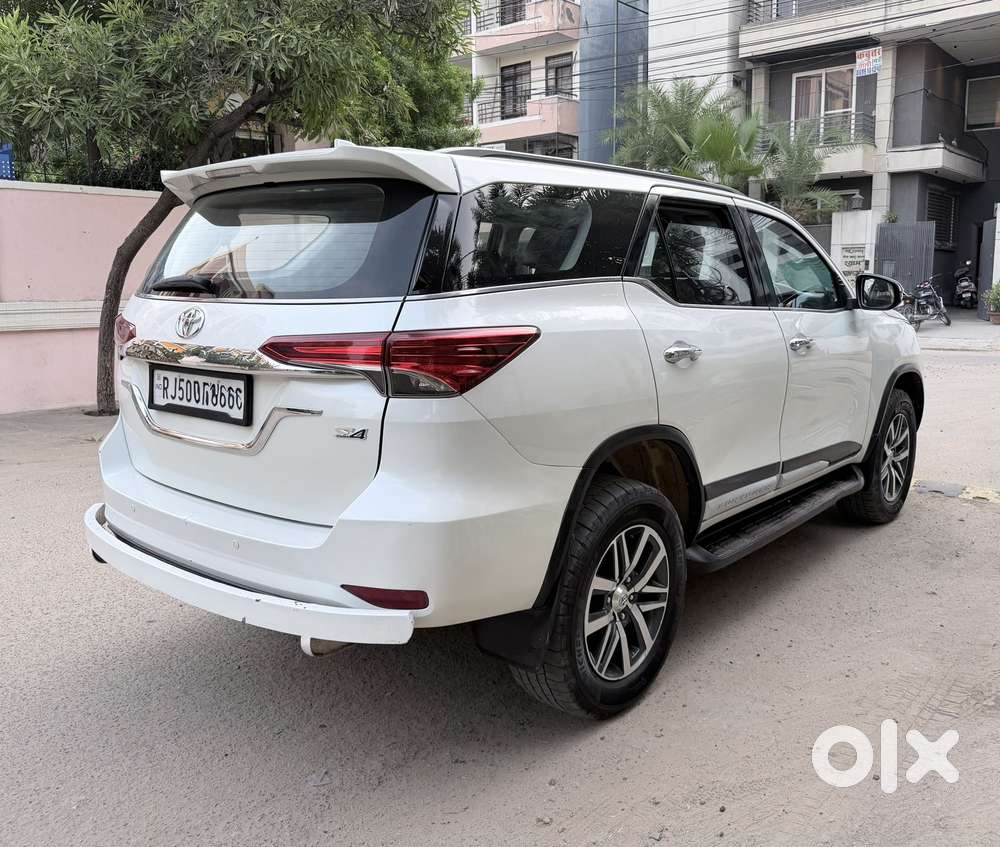 Toyota Fortuner Sigma 4 At Diesel, 2018, Diesel