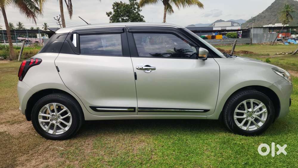 Maruti Suzuki Swift Vvt Zxi, 2024, Petrol