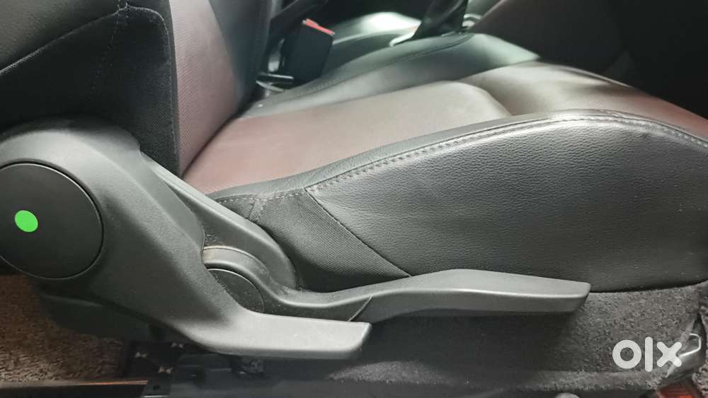 Maruti Suzuki Grand Vitara 1.5 Alpha Smart Hybrid At, 2024, Petrol
