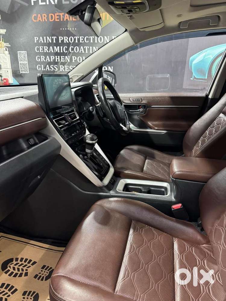 Toyota Innova Hycross 2023 Petrol New Condition