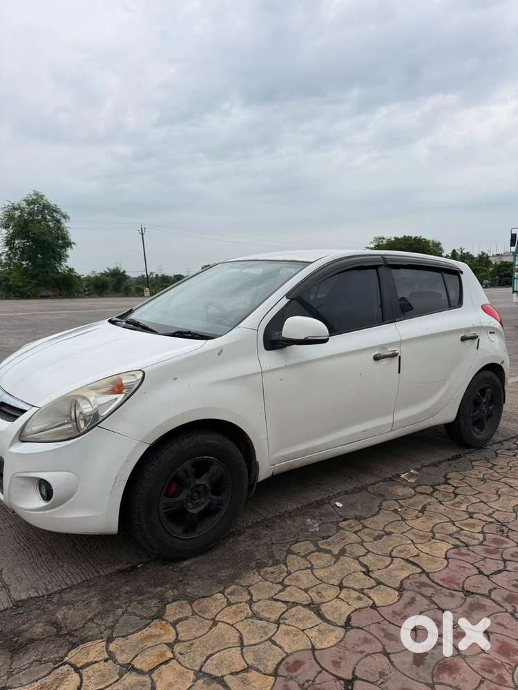 Hyundai I20 Sportz 2010