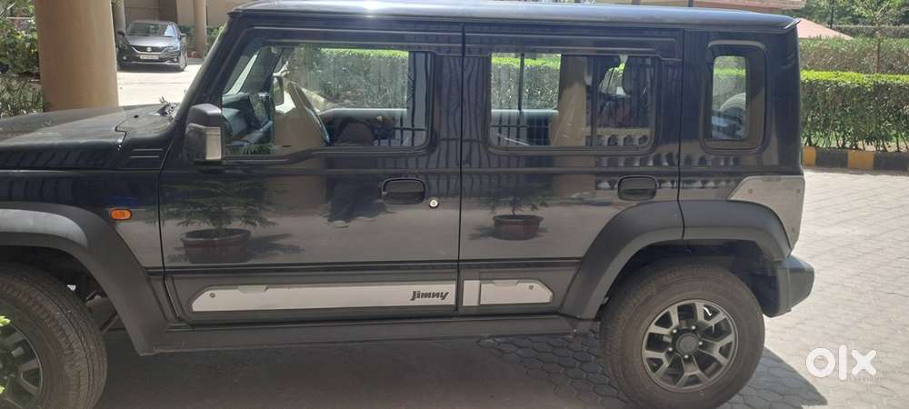 Maruti Suzuki Jimny Zeta At (color - Bluish Black)