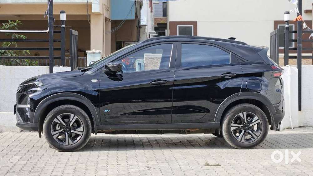 Tata Nexon Ev Empowered Plus A 45 Dark Edition, 2025, Electric