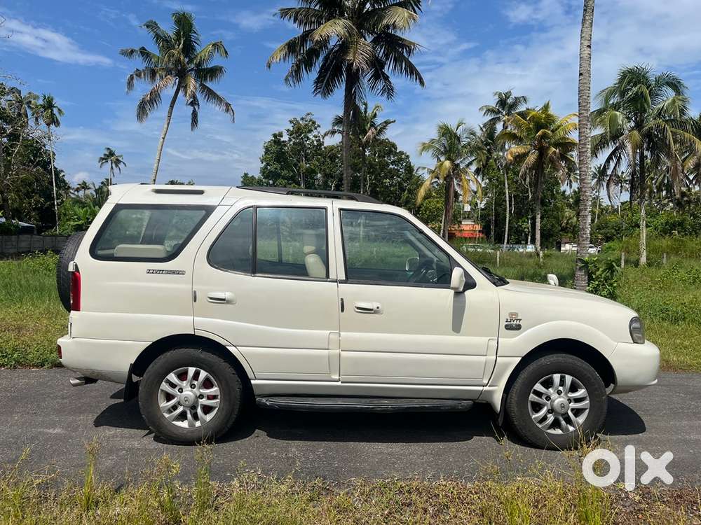 Tata Safari Dicor 2.2