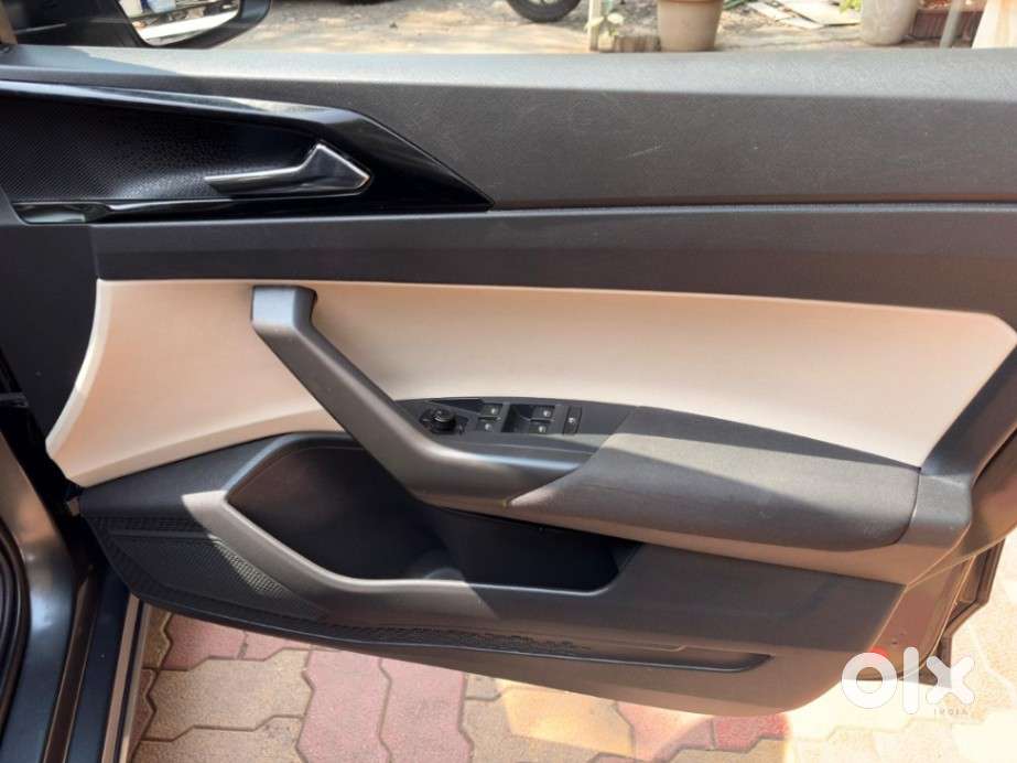 Skoda Slavia 1.0 Ambition Tsi At, 2022, Petrol