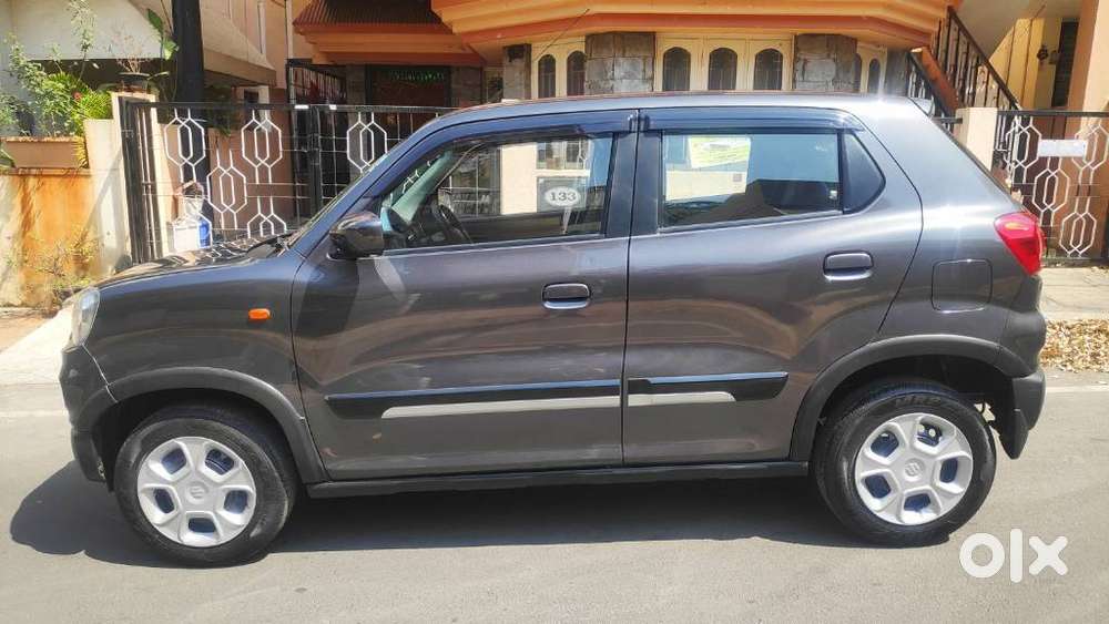 Maruti Suzuki S-presso Vxi Plus, 2022, Petrol