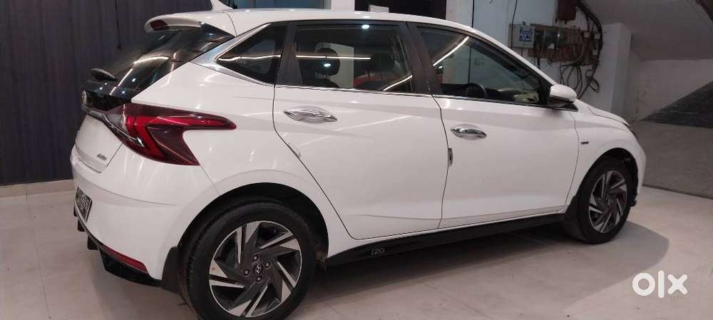 Hyundai I20 Asta 1.2 Ivt, 2021, Petrol
