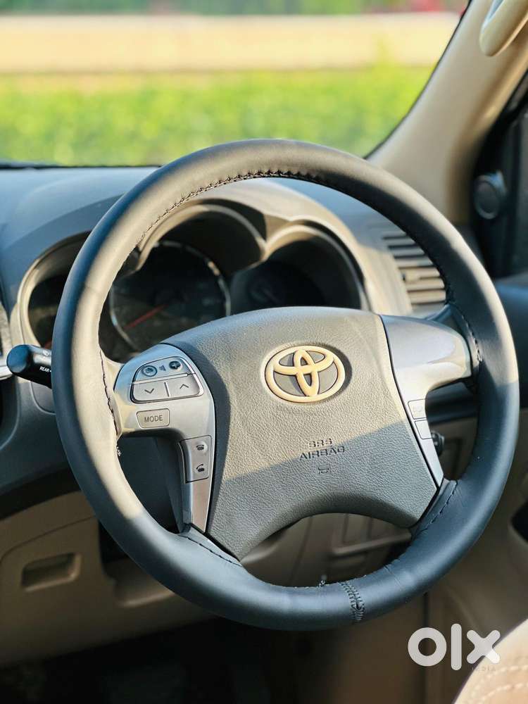 Toyota Fortuner 4x2 At 2.8 Diesel, 2013, Diesel