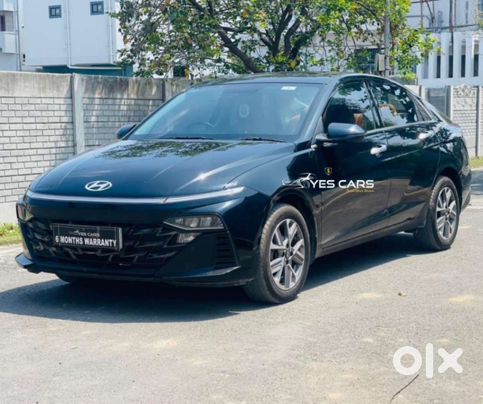 Hyundai Verna 1.5 Sx Petrol Mt, 2023, Petrol