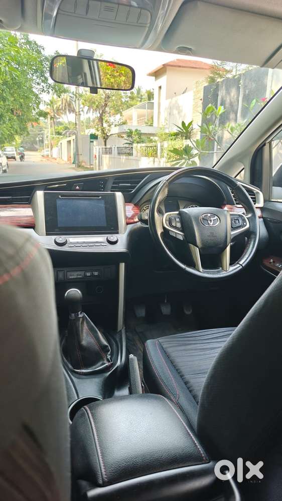 Toyota Innova Crysta Touring Sport 2.4 Mt, 2017, Diesel