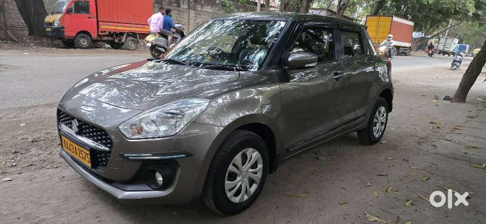 Maruti Suzuki Swift Vxi + Manual, 2023, Petrol