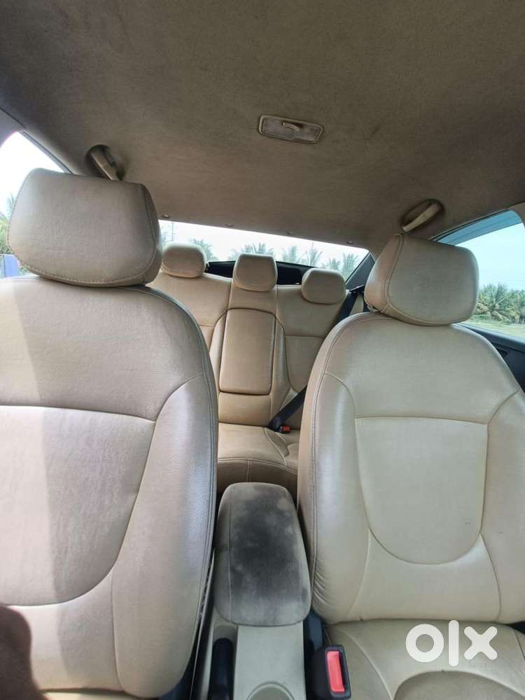 Hyundai Fluidic Verna 2012 Diesel 86000 Km Driven