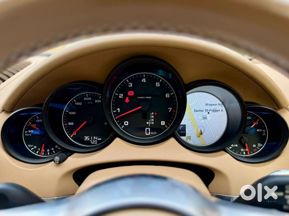 Porsche Cayenne Platinum Edition, 2018, Petrol