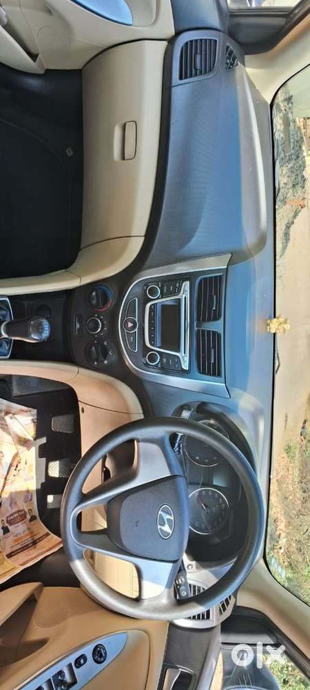 Hyundai Fluidic Verna 2015
